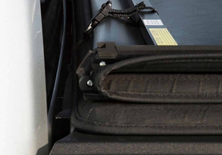 LEER Latitude 2022-25 Toyota Tundra 6'6" (w/o Multi-Function Tailgate)