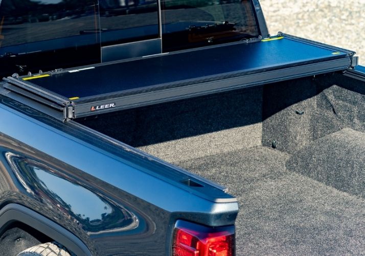 LEER HF350M 2005-2015 Toyota Tacoma 5' 3" With Track