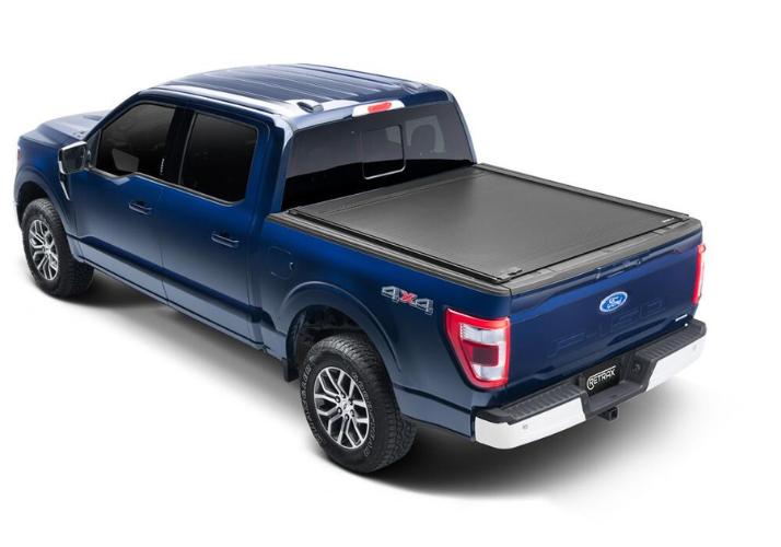 RetraxONE XR Retractable Tonneau Cover T-60378