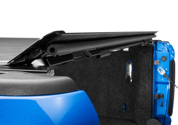 BAK Revolver X2 Roll-up Tonneau Cover 39339