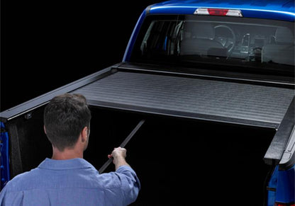 Pace Edwards Switchblade Retractable Tonneau Cover SWF171