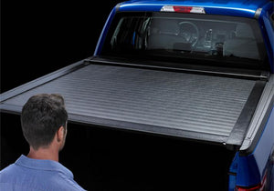 Pace Edwards Switchblade Retractable Tonneau Cover SWF171