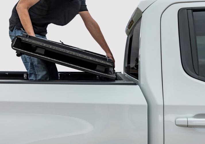 LOMAX PROFESSIONAL SERIES 2016-2024 Nissan Titan & Titan XD 6' 6" Box ( w/ or w/o utili-track)