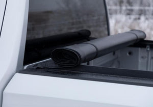 Access Original 2022-23 Toyota Tundra 8' 1" (w/ deck rail)